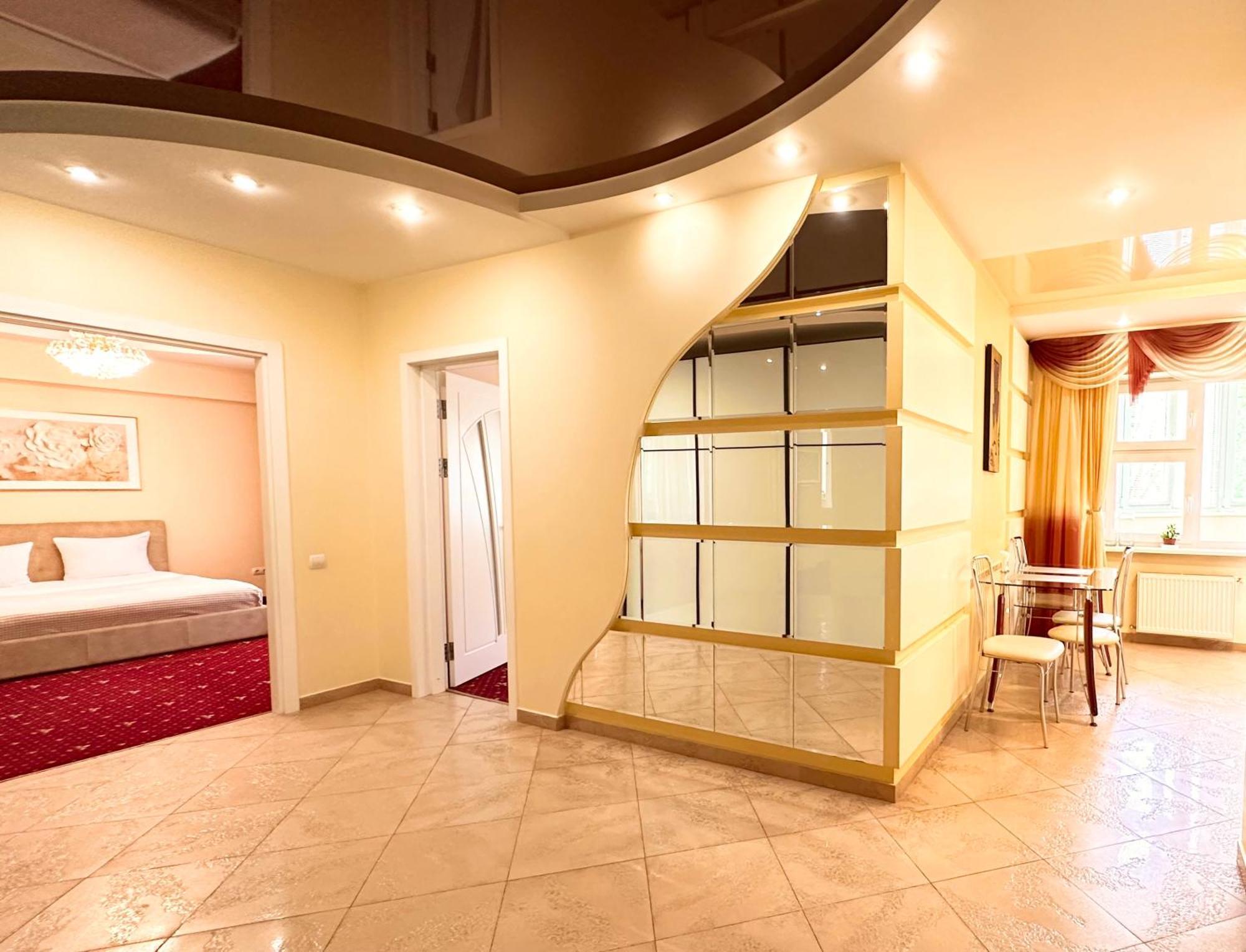 Luxury Apartment In New Building تشيسيناو المظهر الخارجي الصورة