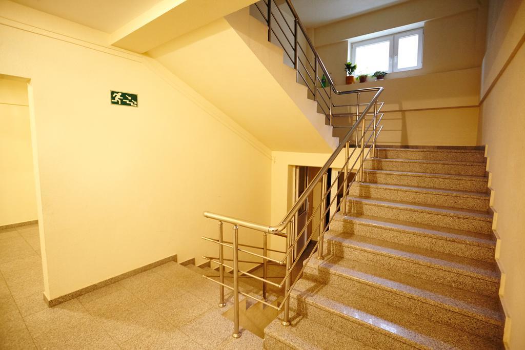 Luxury Apartment In New Building تشيسيناو المظهر الخارجي الصورة